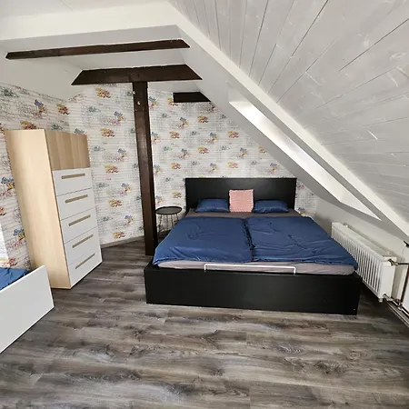 Apartament Yasne